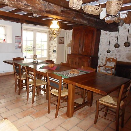 L'Estapade Des Tourelons Bed and Breakfast Saint-Jean-en-Royans Buitenkant foto